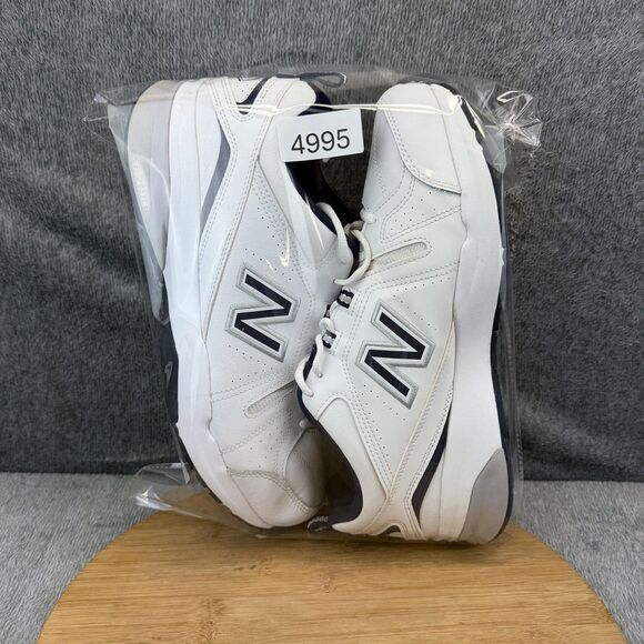Athletic_Shoes